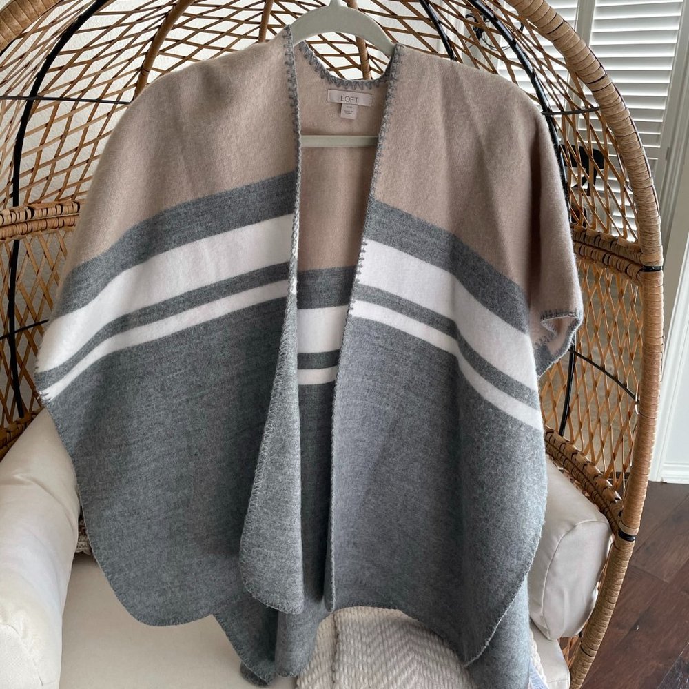LOFT Colorblock Poncho